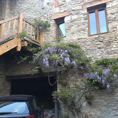 Chambre Les Marguerites Cluny Exterior foto